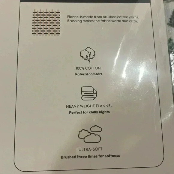 Laura Ashley Flannel Sheet Set Holiday Christmas Village Cottage Queen Size - Picture 6 of 9